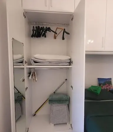 In The Skyline, Apartament