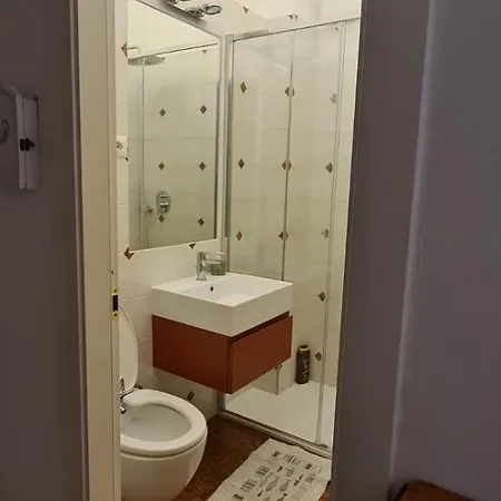 Apartament In The Skyline,