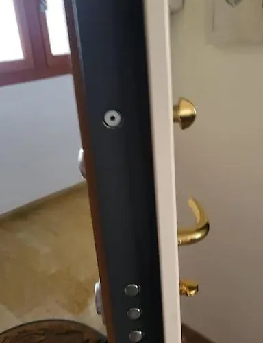 In The Skyline, Apartament