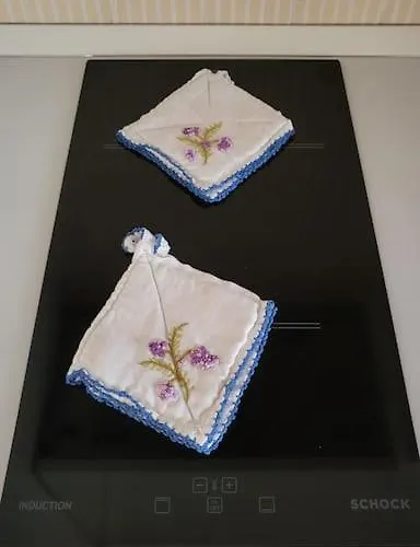 In The Skyline, Апартаменты *