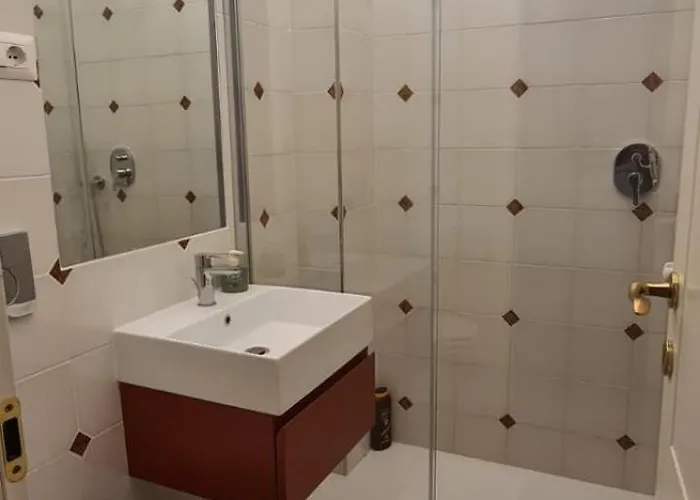 In The Skyline, * Рапалло